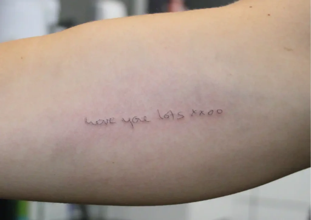Tatuajes de Moda - Minimalismo Fineline
