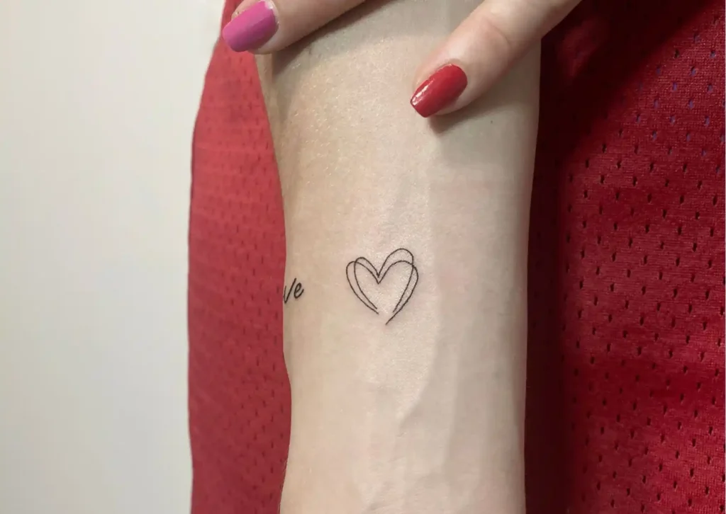 Tatuajes de Moda - Minimalismo Fineline